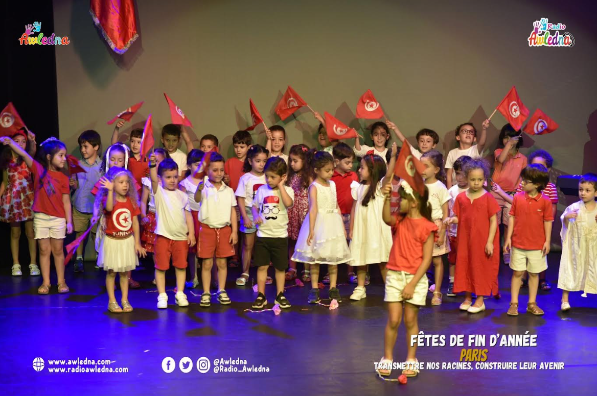 Enfants d'AWLEDNA en atelier de transmission culturelle
